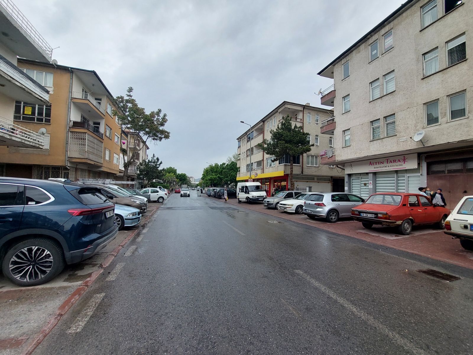FEVZİ ÇAKMAK TRANVAYA YAKIN KİRALIK DAİRE - Resim 17