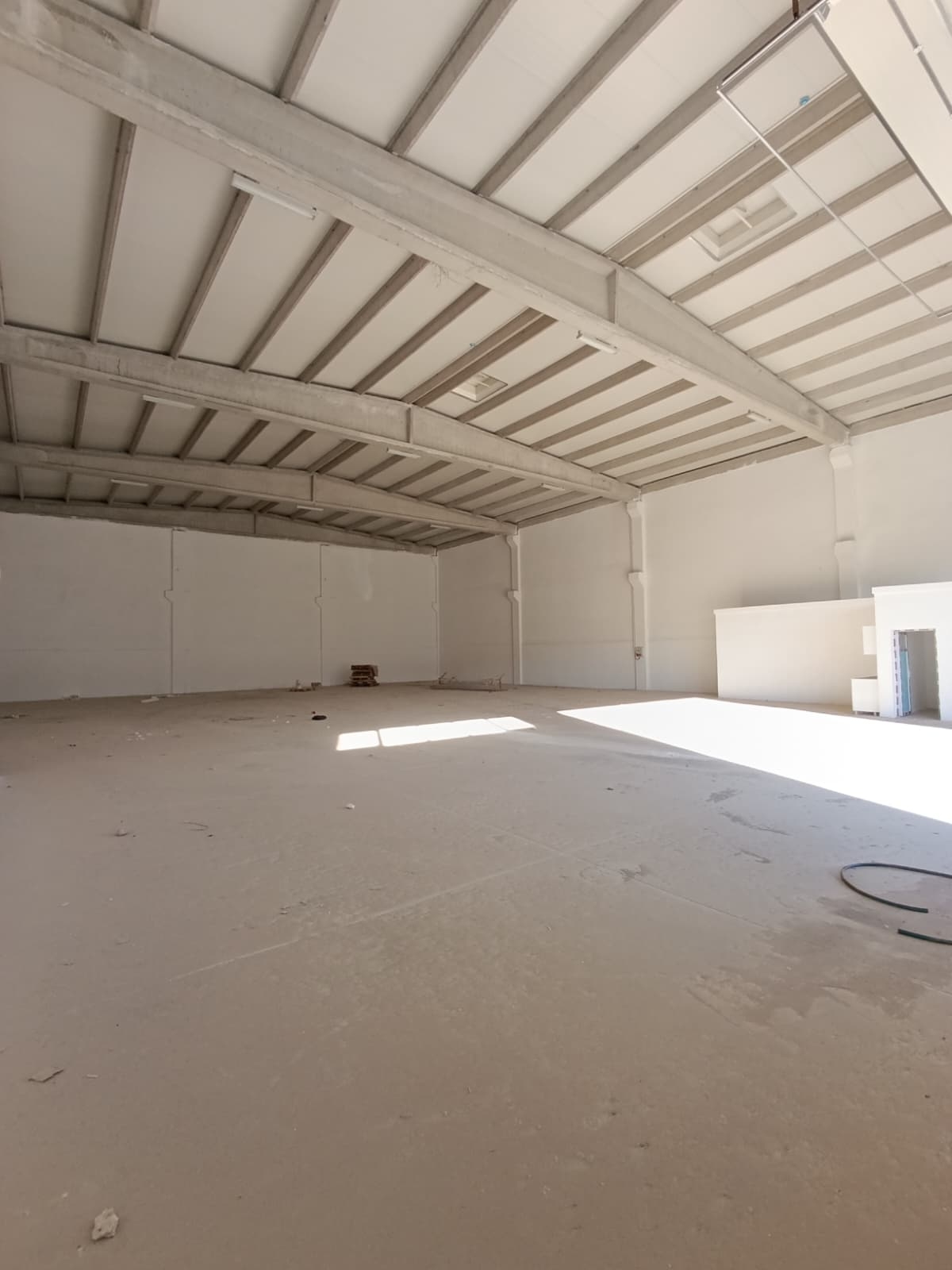 HUBUBATÇILAR SİTESİ 750 M2 KİRALIK FABRİKA - Resim 3