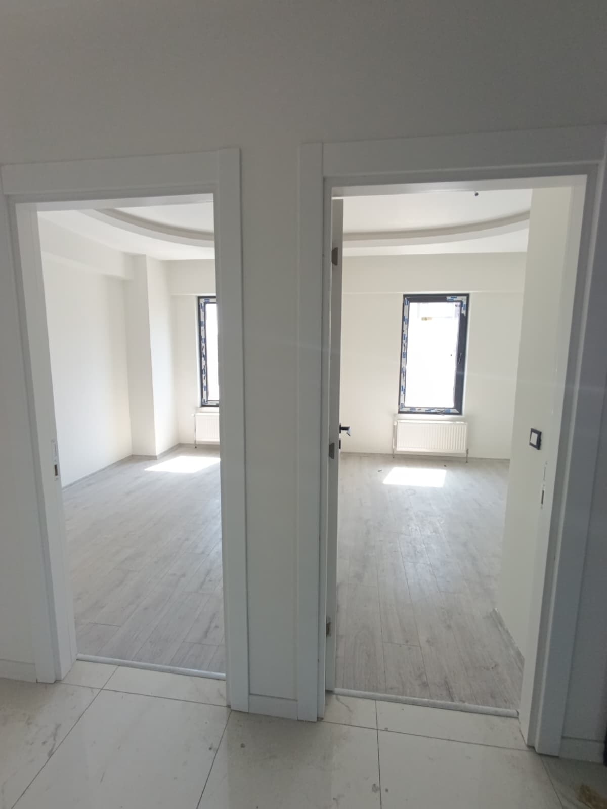 SEYRANİ ANA YOL ÜZERİNDE SATILIK 4+1 DAİRE - Resim 2