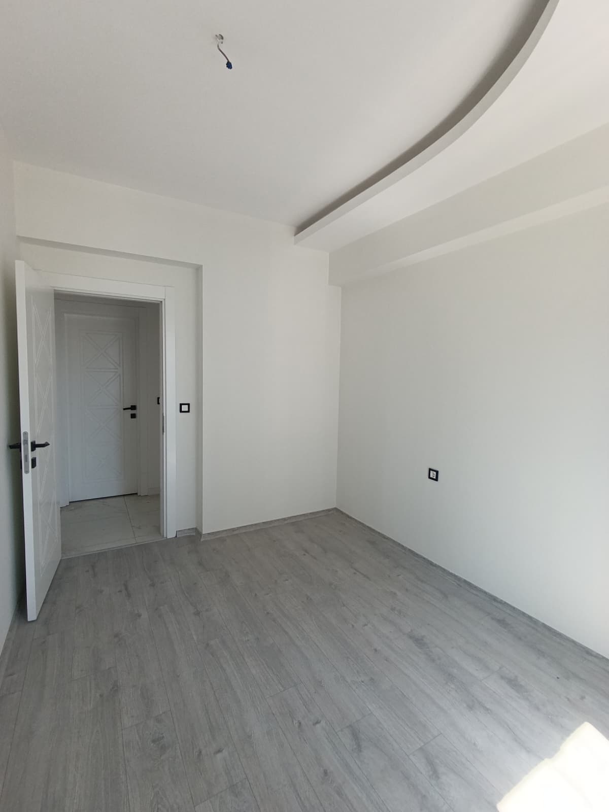 SEYRANİ ANA YOL ÜZERİNDE SATILIK 4+1 DAİRE - Resim 23