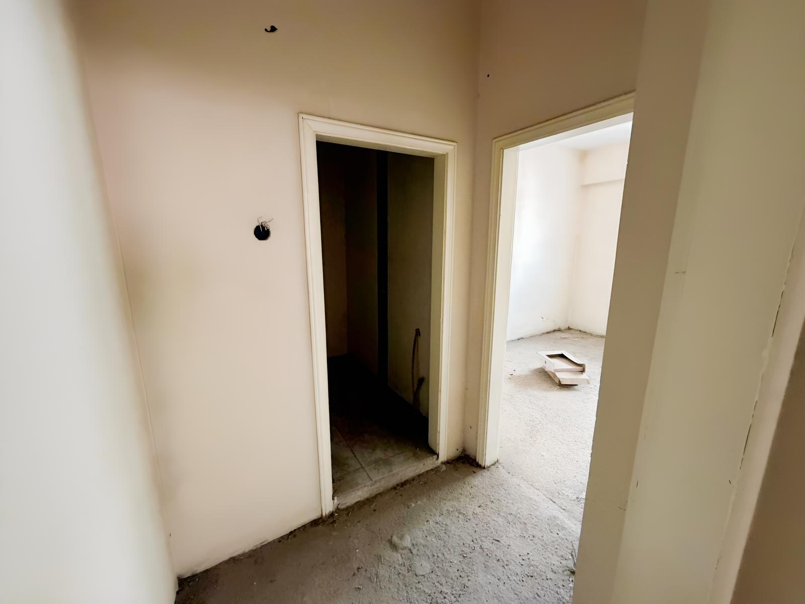 CADDE'DE OFİSE UYGUN KİRALIK YAPILI DAİRE - Resim 15