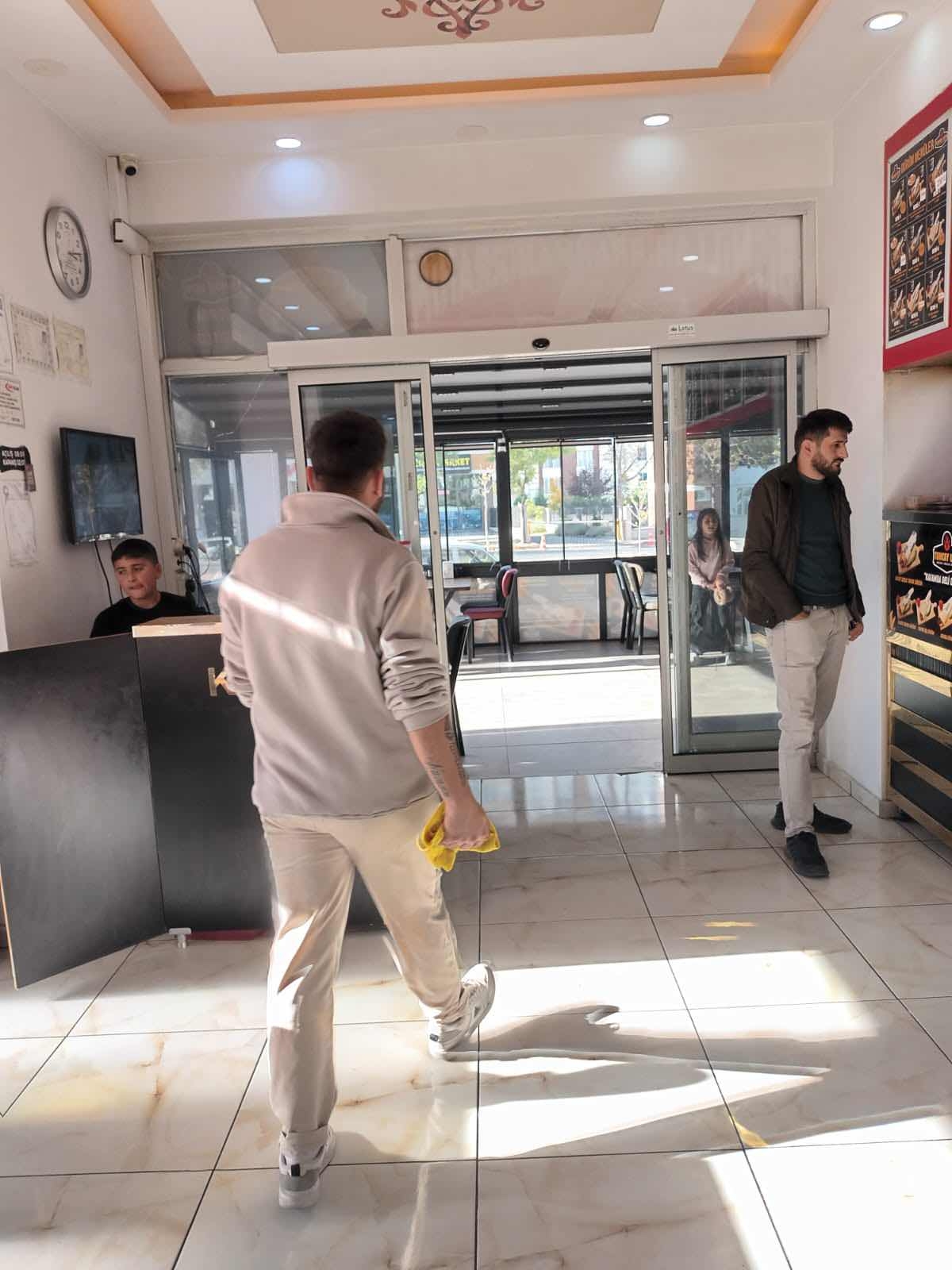 SAKARYA MAHALLESI'NDE SATILIK KİRACILI DÜKKAN - Resim 13