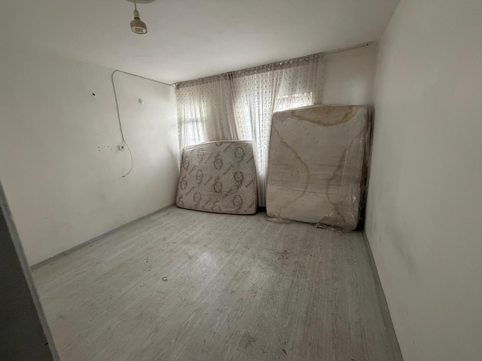 2+1 DAİRE YATIRIM FIRSATI TRANVAYA YÜRÜME MESAFESİNDE - Resim 2