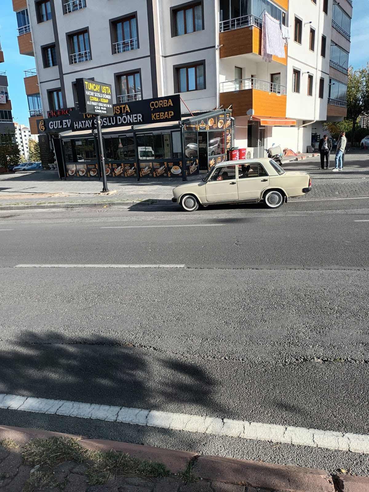 SAKARYA MAHALLESI'NDE SATILIK KİRACILI DÜKKAN