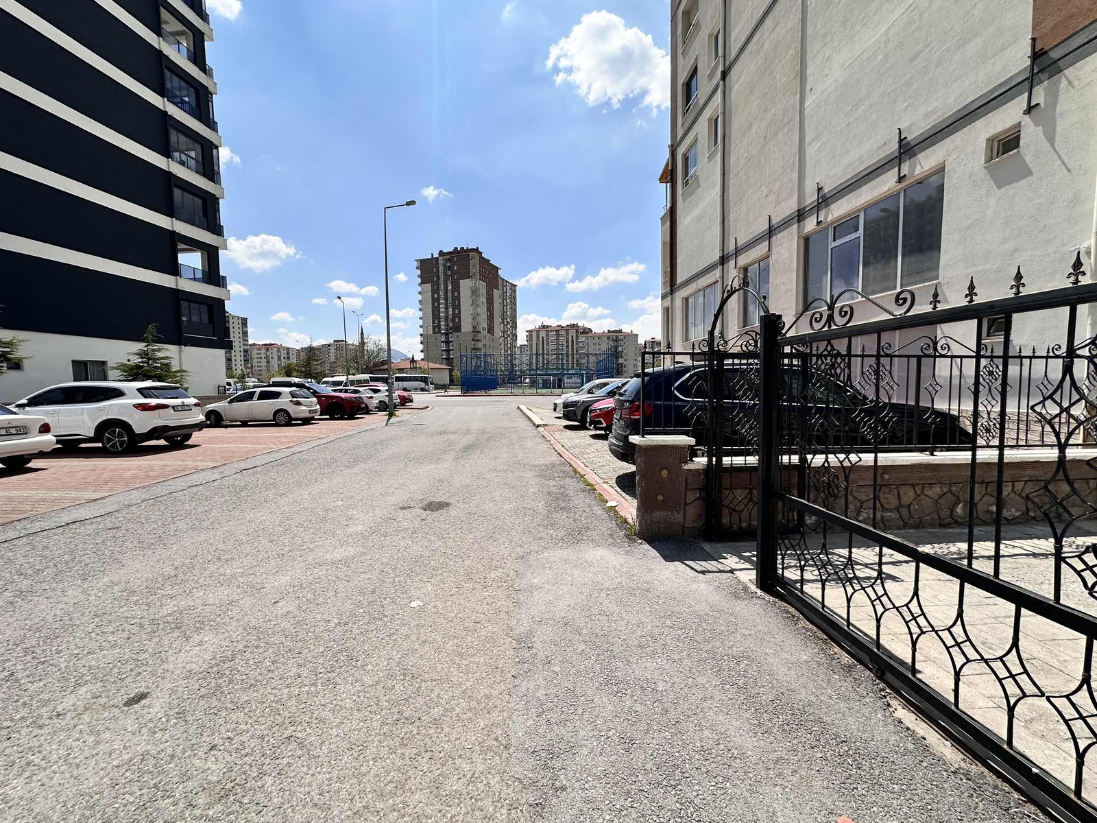 GÜLLÜKTE 205 m² LÜKS 4+1 | ÇİFT BANYO | KAPALI OTOPARK - Resim 33