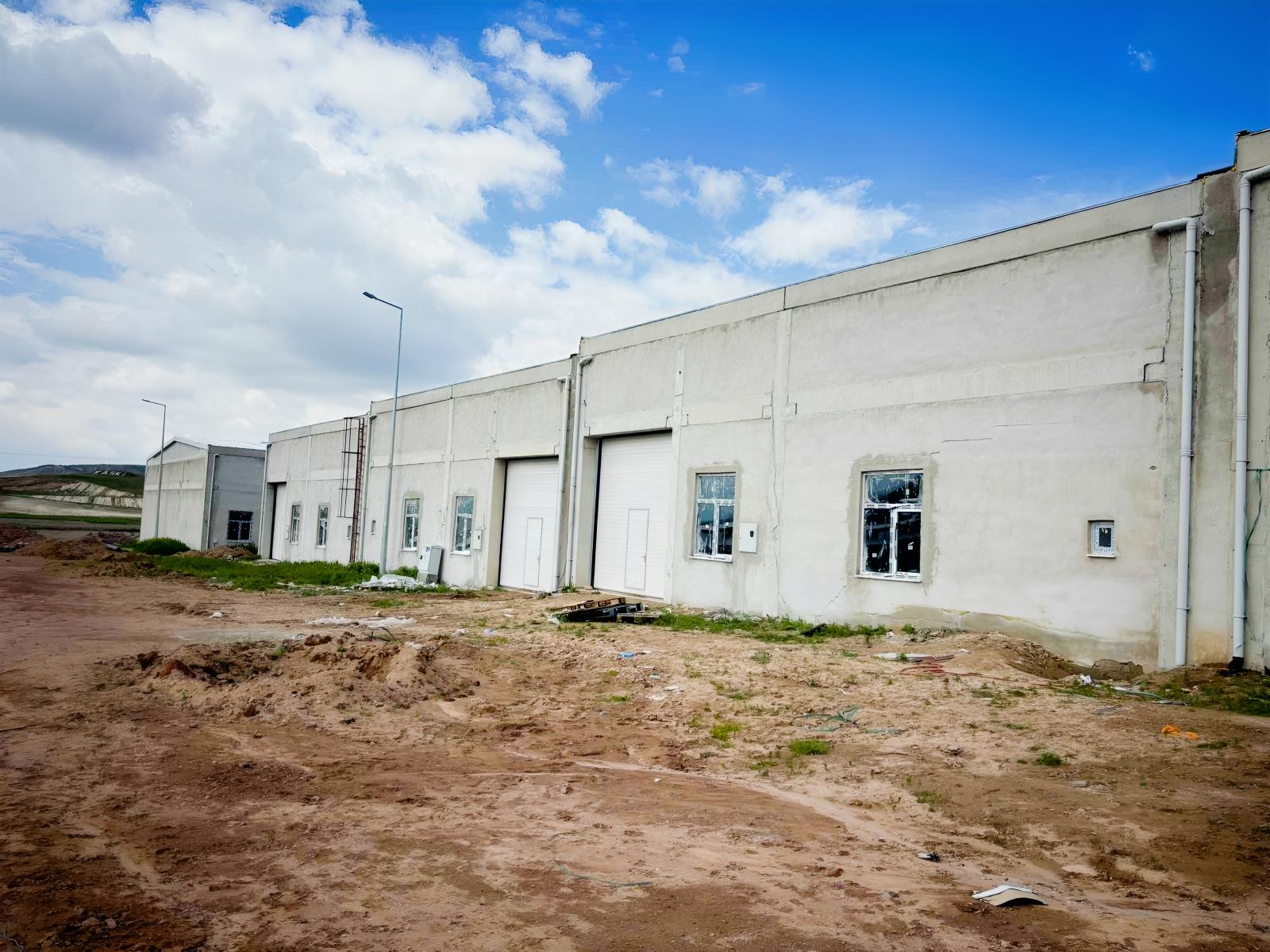 Mega Kent de Kiralık 400m2 Hangar - Resim 24