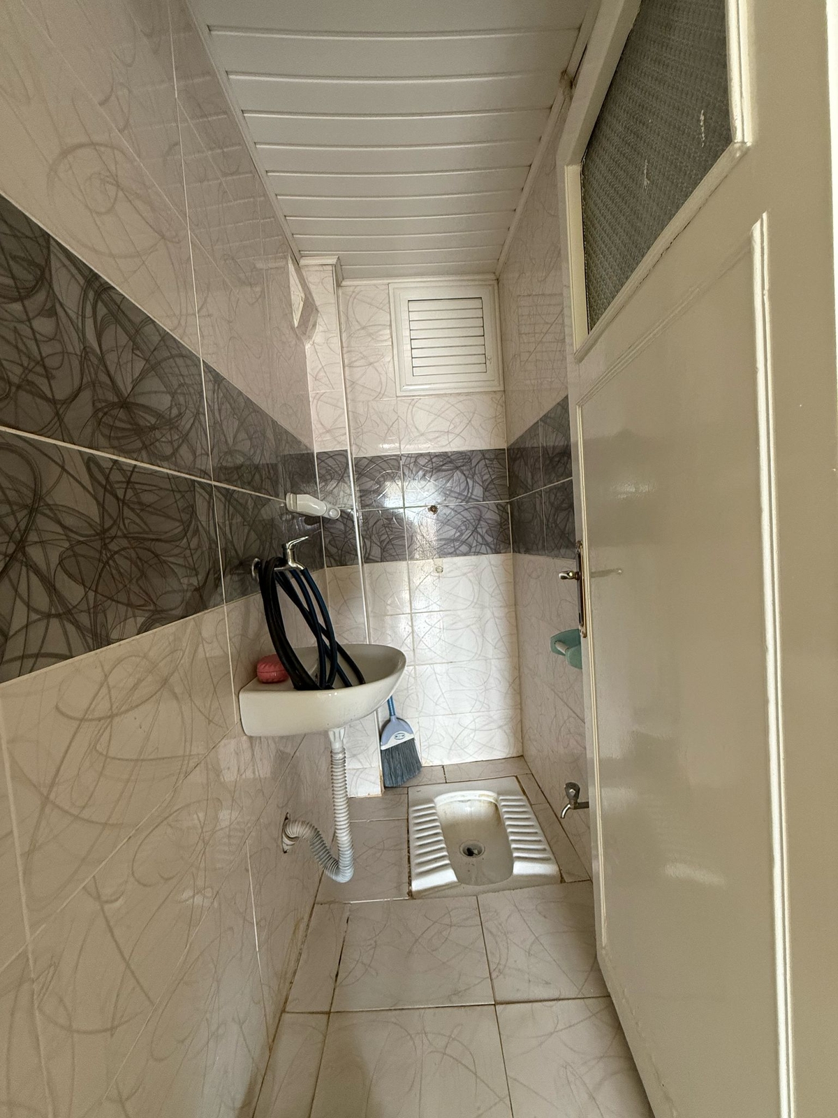 İSTASYON CADDESİNDE OFİS OLMAYA UYGUN SATILIK 3+1 DAİRE - Resim 12