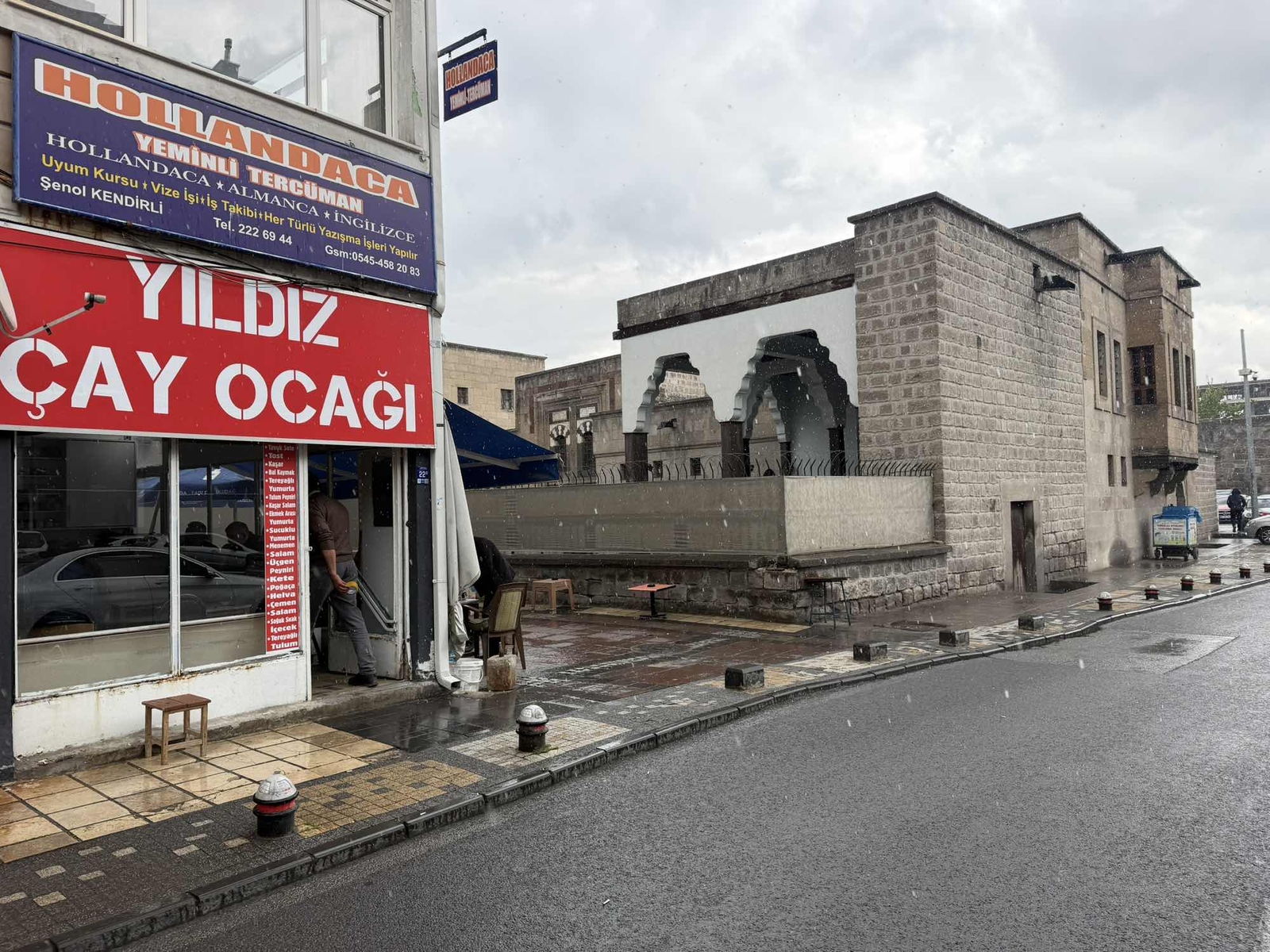 ATATÜRK EVİ YANINDA ÇARŞI MERKEZDE 20M2 KİRALIK DÜKKAN - Resim 7
