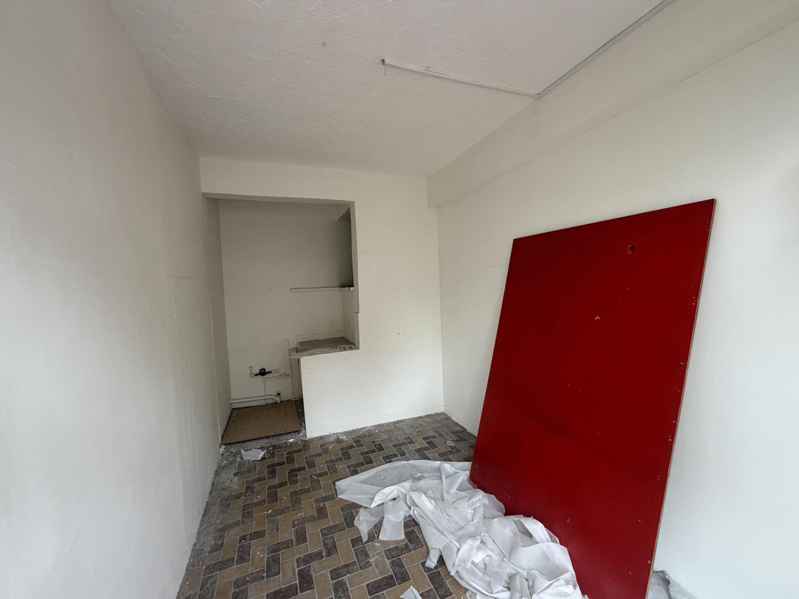 ATATÜRK EVİ YANINDA ÇARŞI MERKEZDE 20M2 KİRALIK DÜKKAN - Resim 8