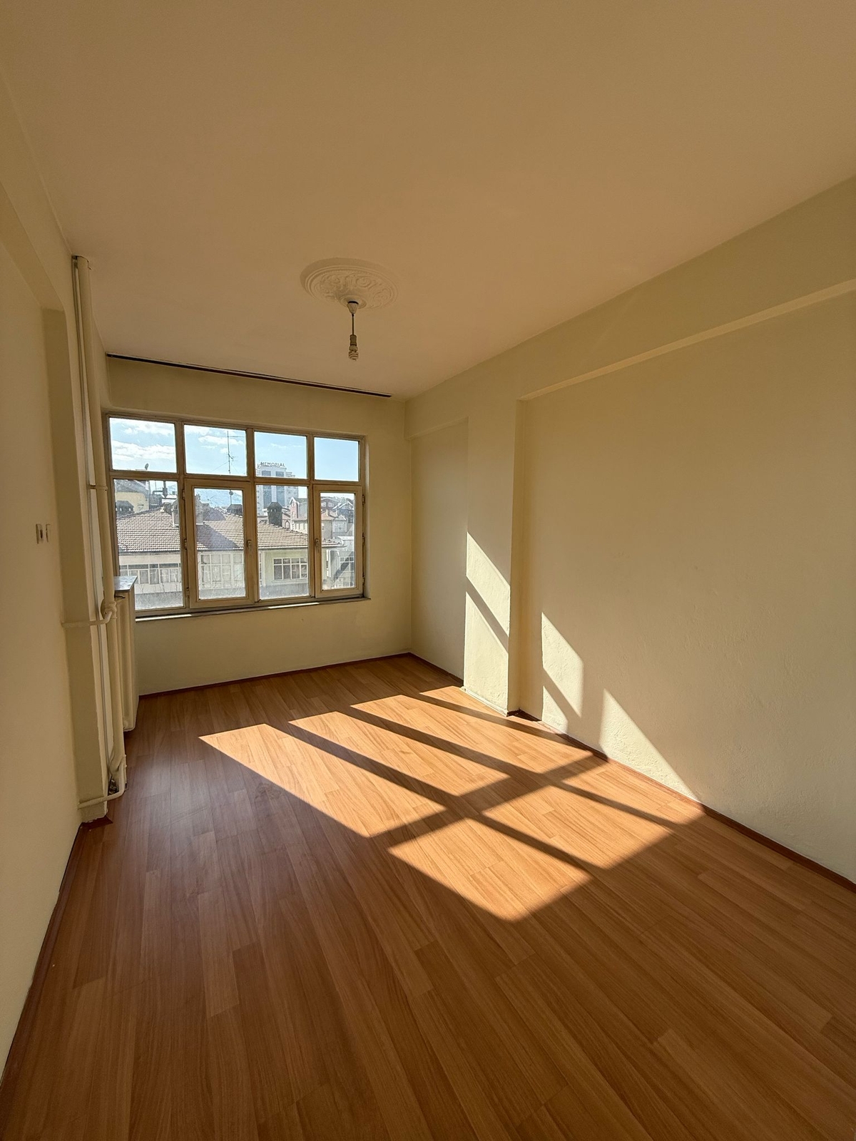 İSTASYON CADDESİNDE OFİS OLMAYA UYGUN SATILIK 3+1 DAİRE - Resim 14