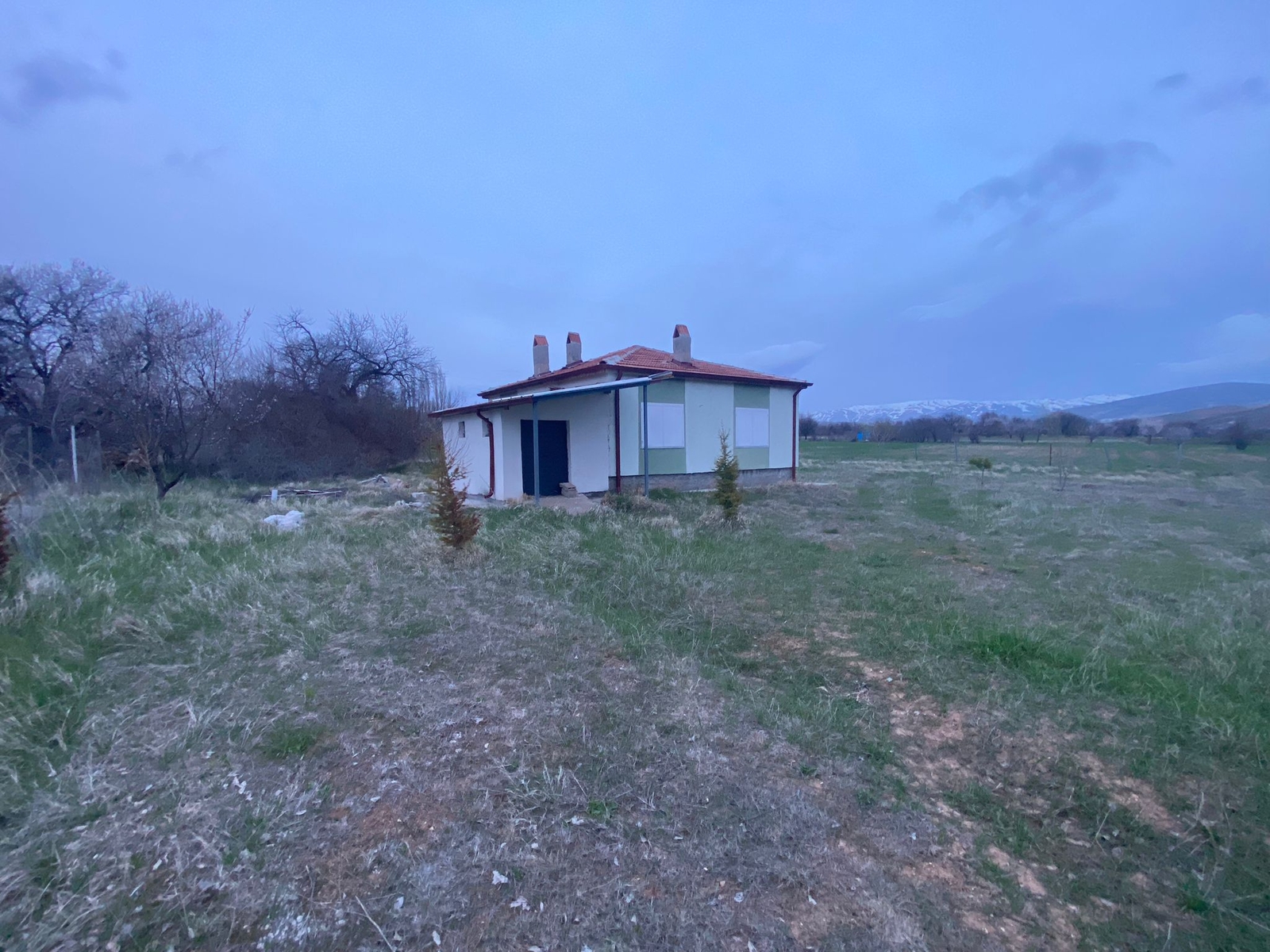 GÜMÜŞSU KÖYÜ'NDE 6600 m2 ARSALI KİRALIK MÜSTAKİL EV - Resim 3