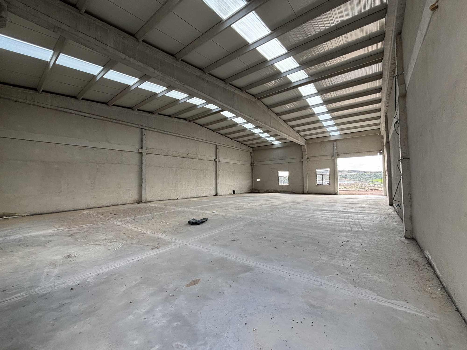 Mega Kent de Kiralık 400m2 Hangar - Resim 16