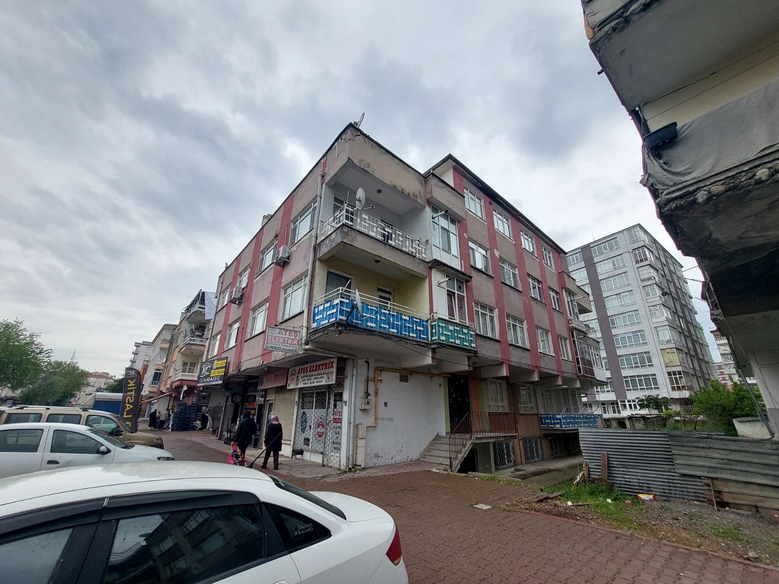 FEVZİ ÇAKMAK TRANVAYA YAKIN KİRALIK DAİRE - Resim 8