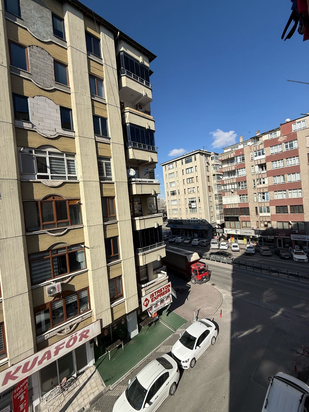 İSTASYON CADDESİNDE OFİS OLMAYA UYGUN SATILIK 3+1 DAİRE - Resim 19
