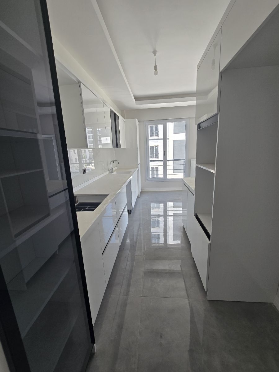 küçükali mahallesi'de satılık 3+1 DAİRE acilll.. - Resim 12