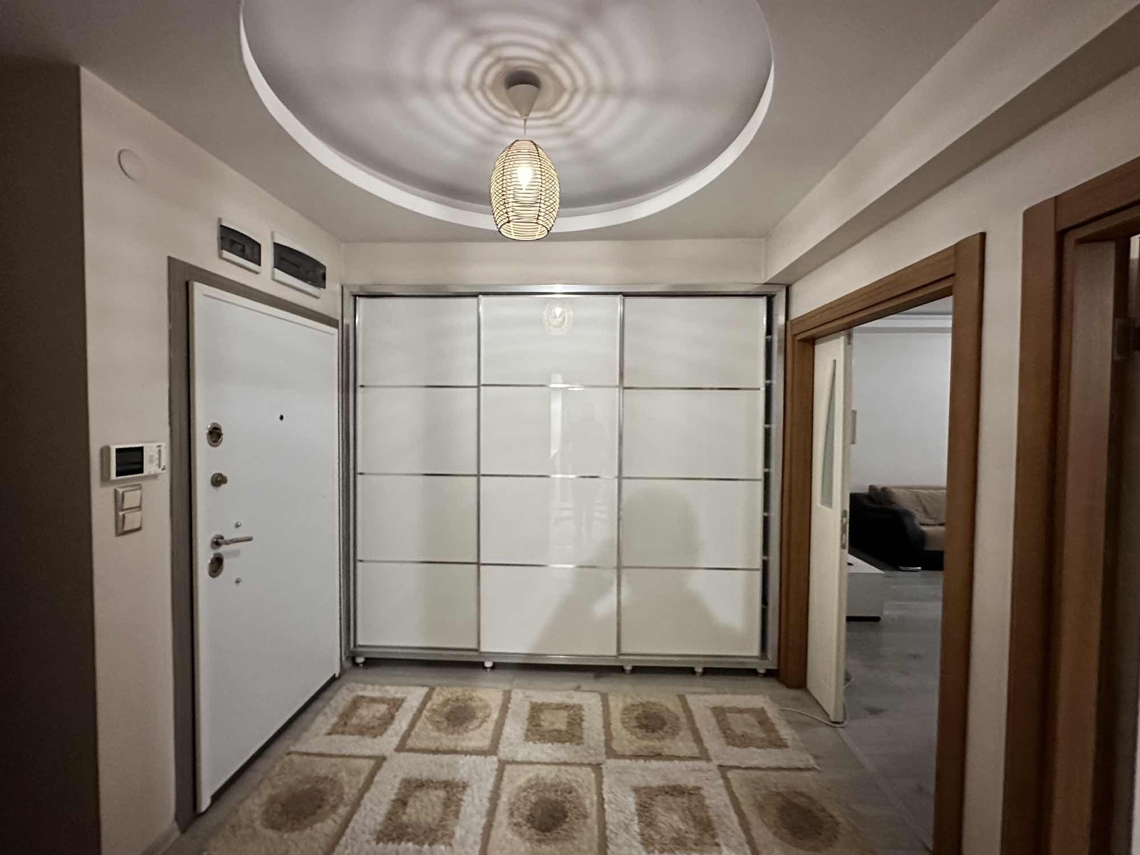 GÜLLÜKTE 205 m² LÜKS 4+1 | ÇİFT BANYO | KAPALI OTOPARK