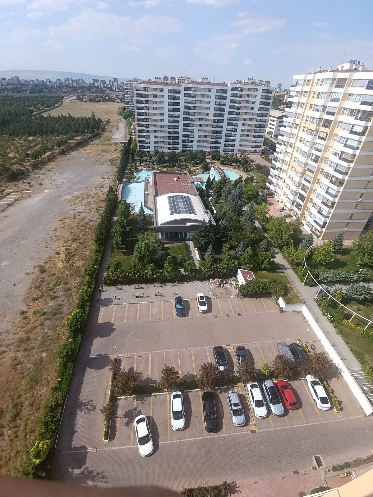 Koru Sitesinde Manzaralı Satılık 4+1 Daire Sözmax'dan - Resim 2