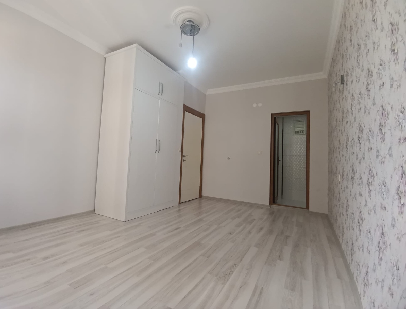 Bahçelievler'de Site İçerisinde Satılık 3+1 - Resim 19