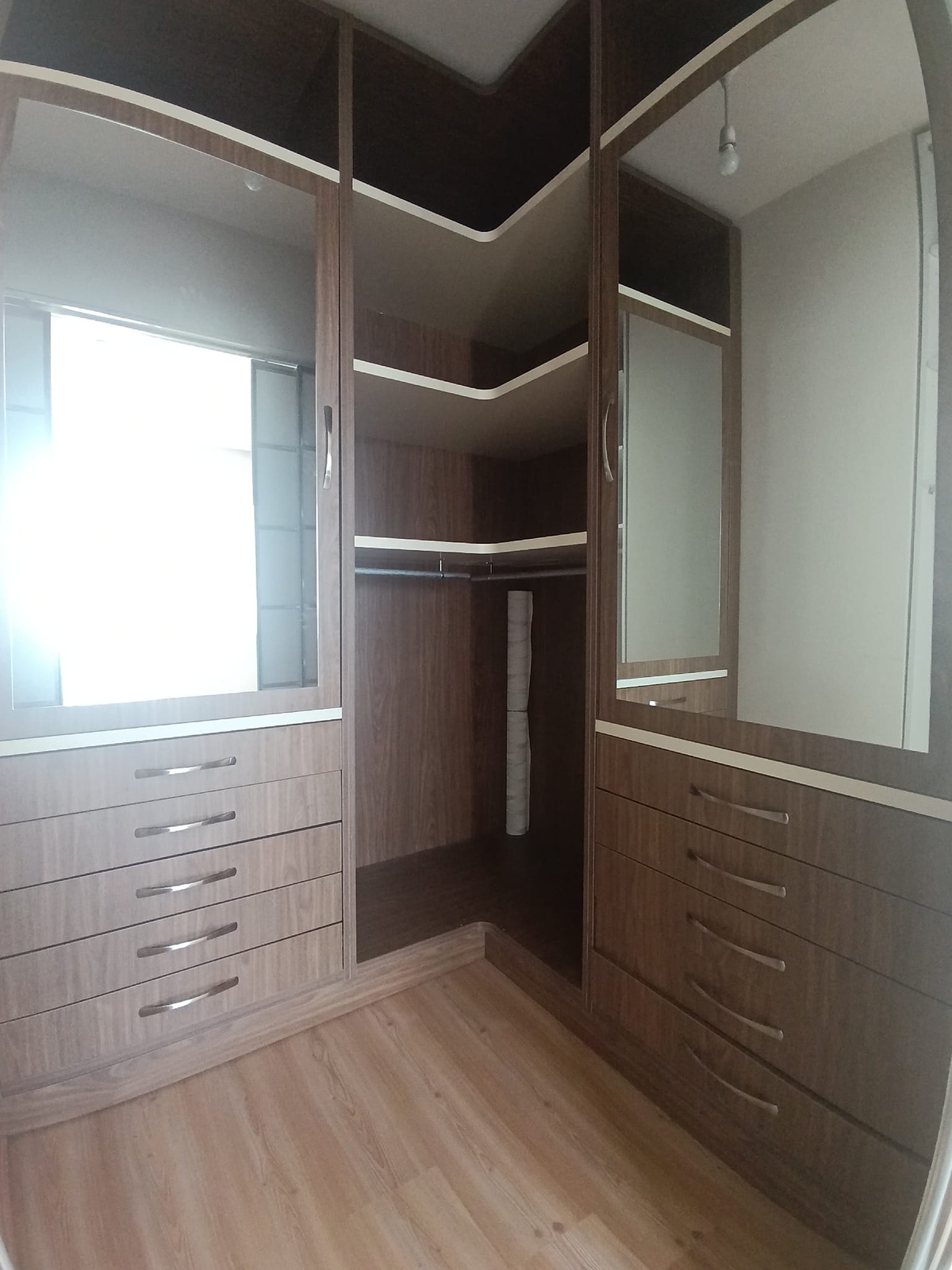 Koru Sitesinde Manzaralı Satılık 4+1 Daire Sözmax'dan - Resim 33