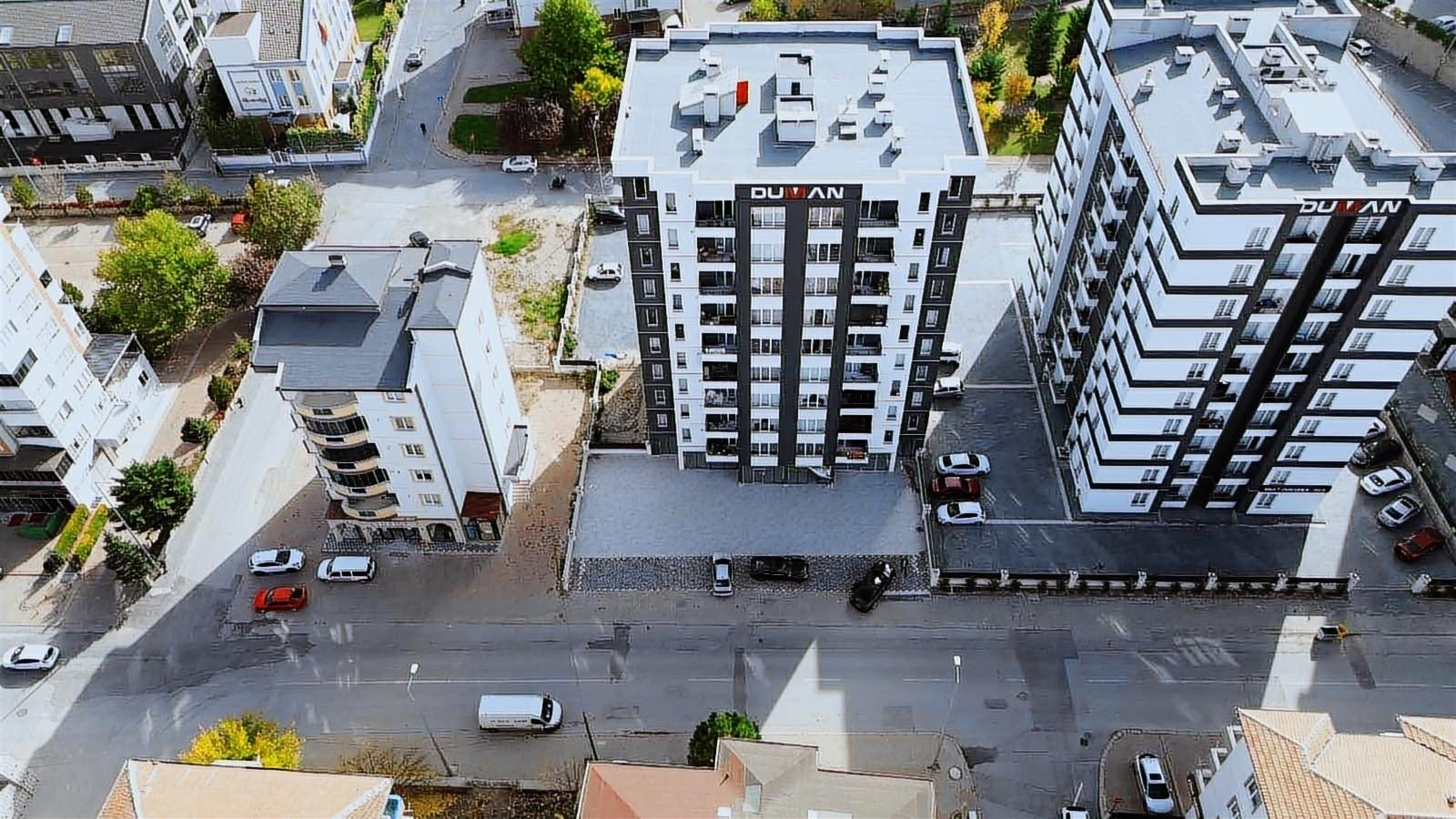 Bahçelievler Caddesi 300m² Kiralık Dükkan - Resim 24