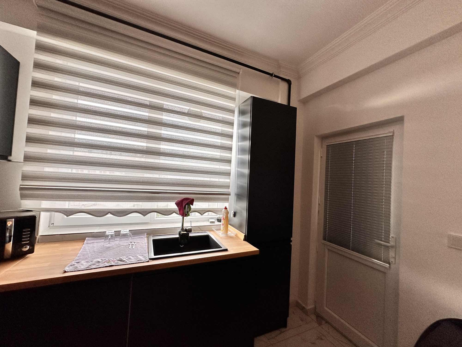 FATİH MAHALLESİNDE SIFIR LUX DAİRE 2+1 ve1+0 GENİŞ TERASLI - Resim 3