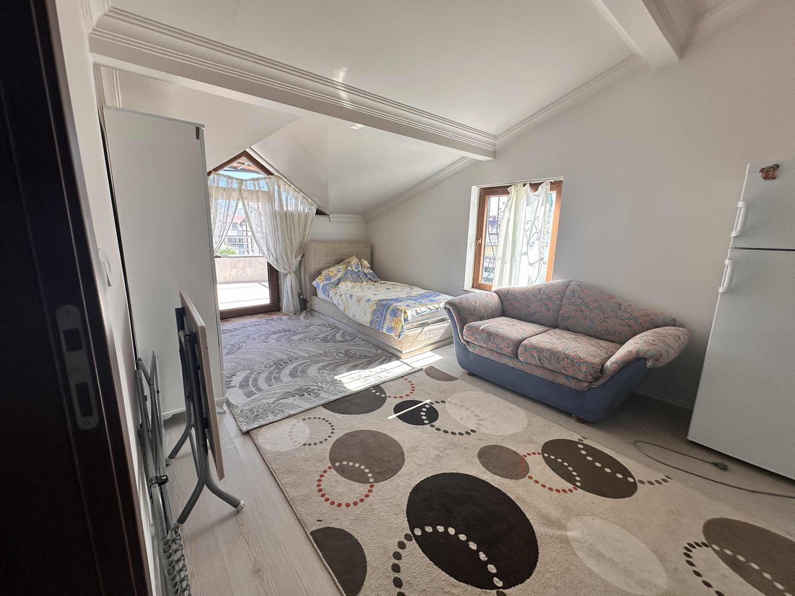 DUAYERİ MAHALLESİ TERAS KAT 1+1 EŞYALI KİRALIK DAİRE - Resim 4