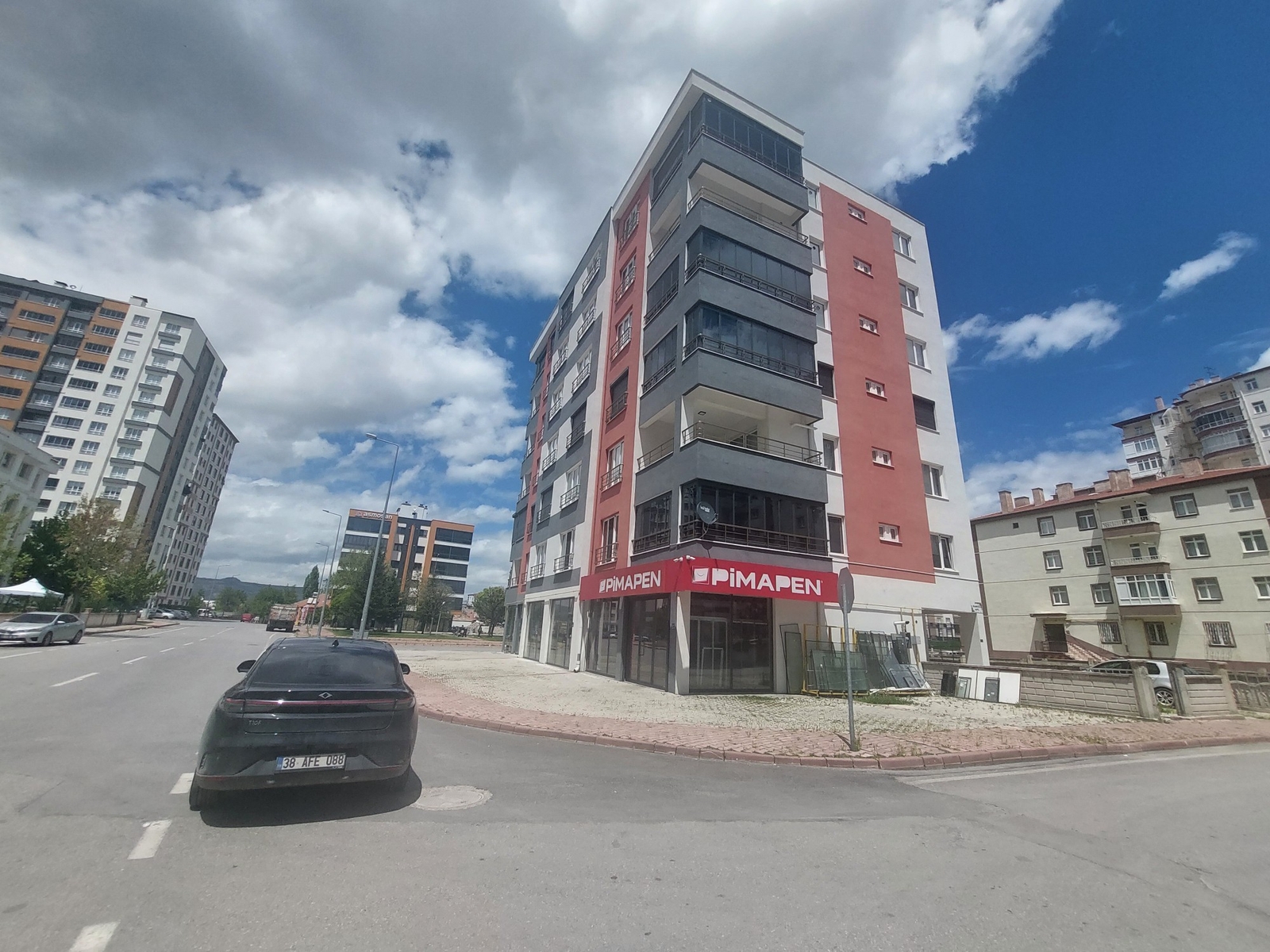MİTHATPAŞA KİRALIK 55 M2 WCLİ DÜKKAN
