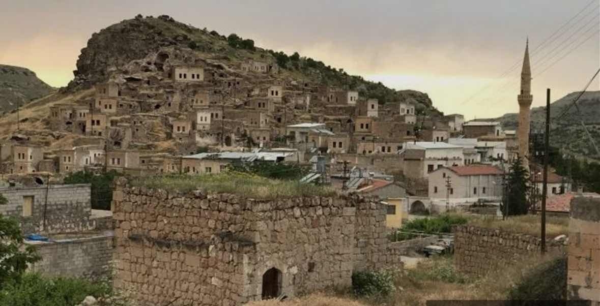 ÜRGÜP İLTAŞTA 36 M2 KÖY GİRİŞİNDE ARSA - Resim 3