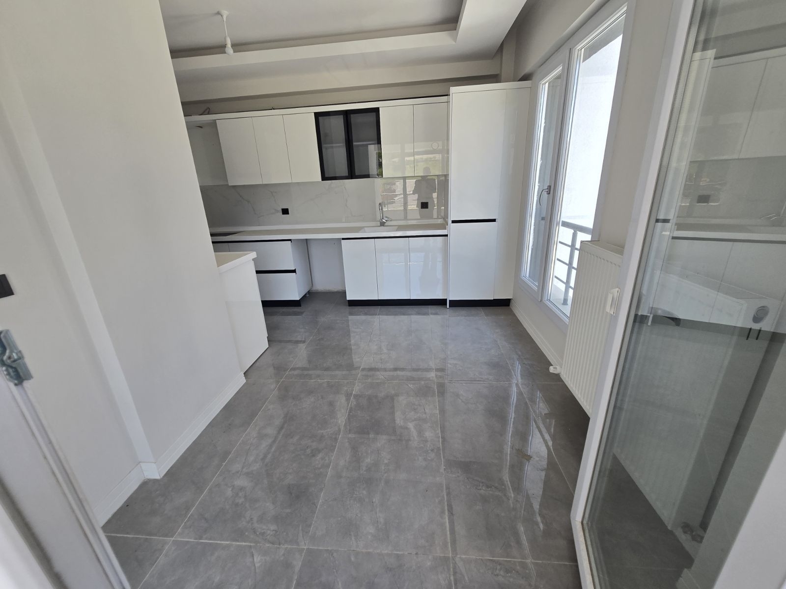 küçükali mahallesi'de satılık 3+1 DAİRE acilll.. - Resim 2