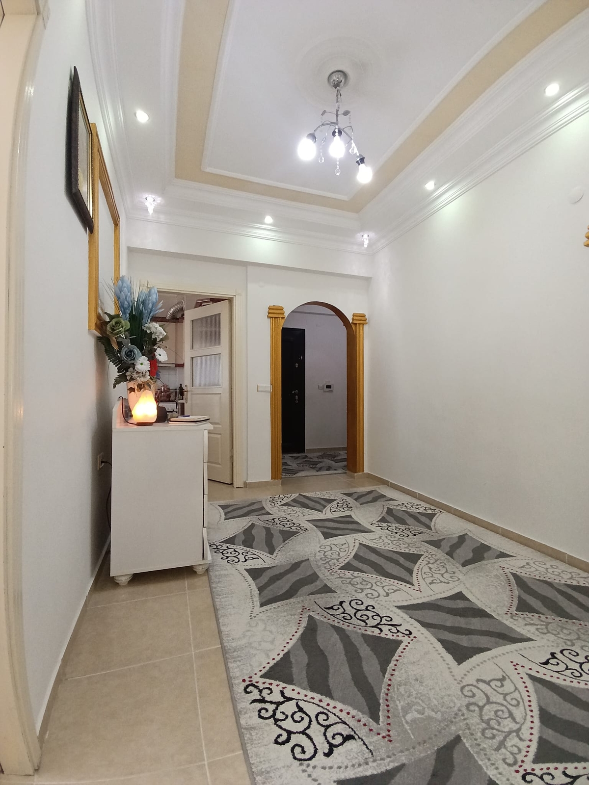Erkilet'te Merkezi Konumda Satılık Geniş 3+1 Daire - Resim 32