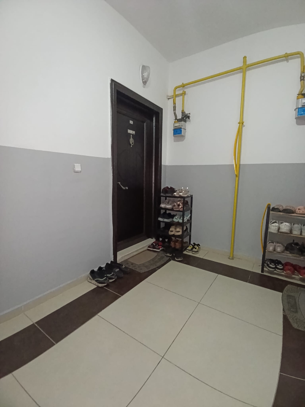 Erkilet'te Merkezi Konumda Satılık Geniş 3+1 Daire - Resim 4