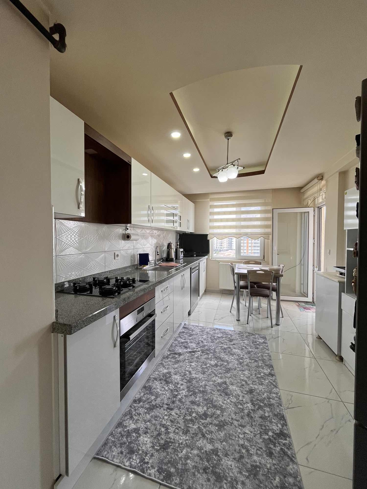 LAVANTA BAHÇESİ MANZARASI İLE ULTRA LÜX 3+1 DAİREMİZ - Resim 25
