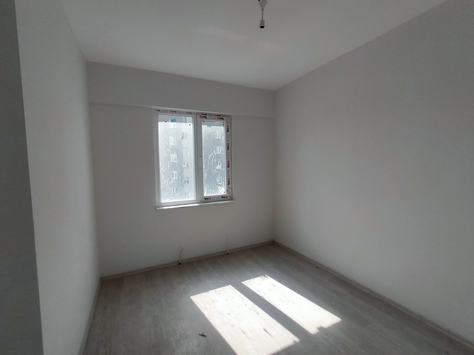 19MAYİS'TA ORGANİZE SANAYİYE YAKIN GÜZEL LOKASYONDA DAİRE - Resim 9