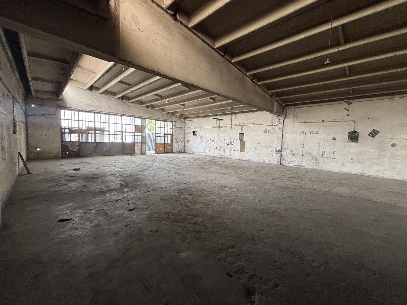 Ağaçişleri de 400m2 İmalathane - Resim 11
