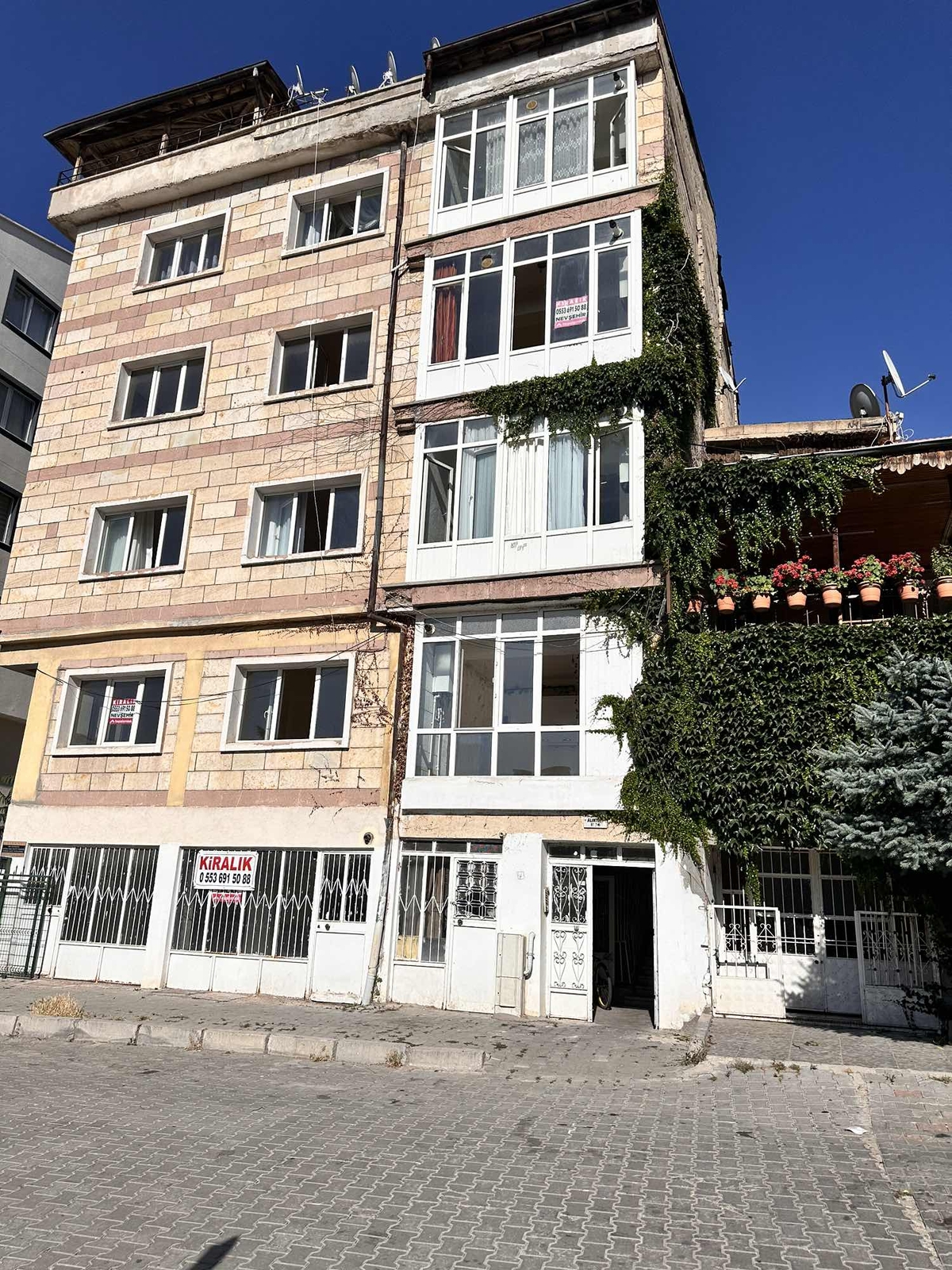 350 evler de kat karşılığı ticari 5 kat