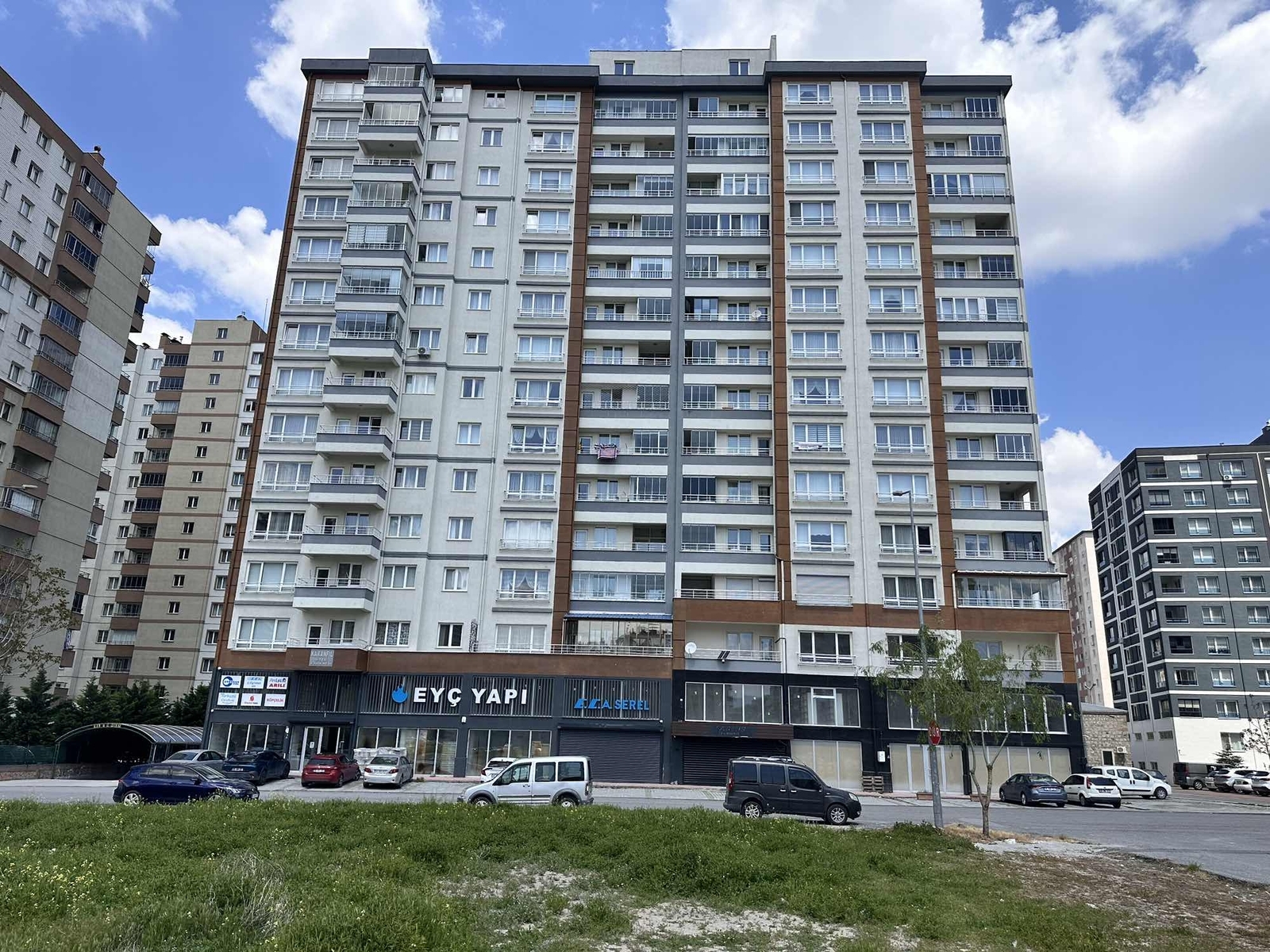 GÜLLÜKTE 205 m² LÜKS 4+1 | ÇİFT BANYO | KAPALI OTOPARK - Resim 2