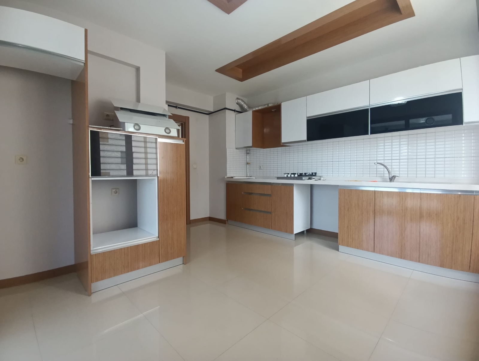 Bahçelievler'de Site İçerisinde Satılık 3+1 - Resim 32