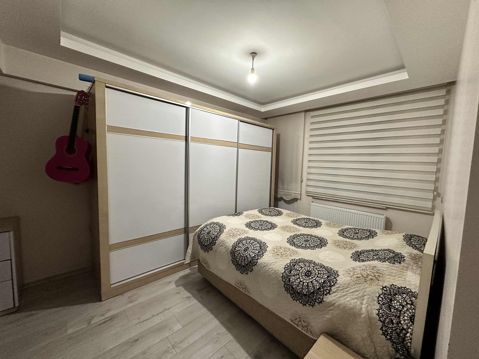 GÜLLÜKTE 205 m² LÜKS 4+1 | ÇİFT BANYO | KAPALI OTOPARK - Resim 7