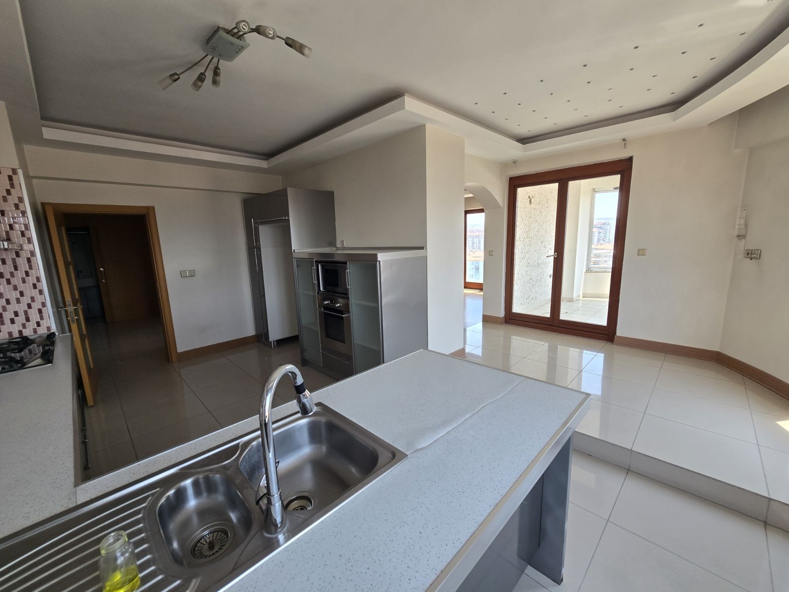 SARAR PARK REZİDANS'DA KİRALIK 4+1 DAİRE - Resim 21