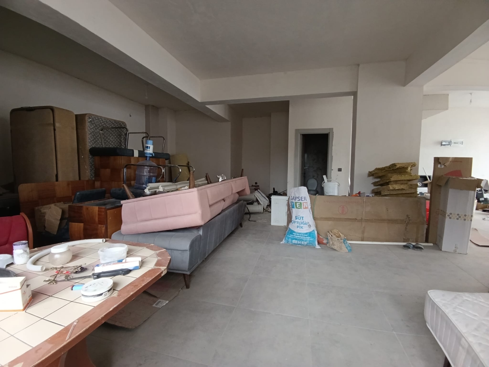Küçük Ali'de Geniş Cepheli Hazır Sıfır Satılık Dükkan - Resim 18