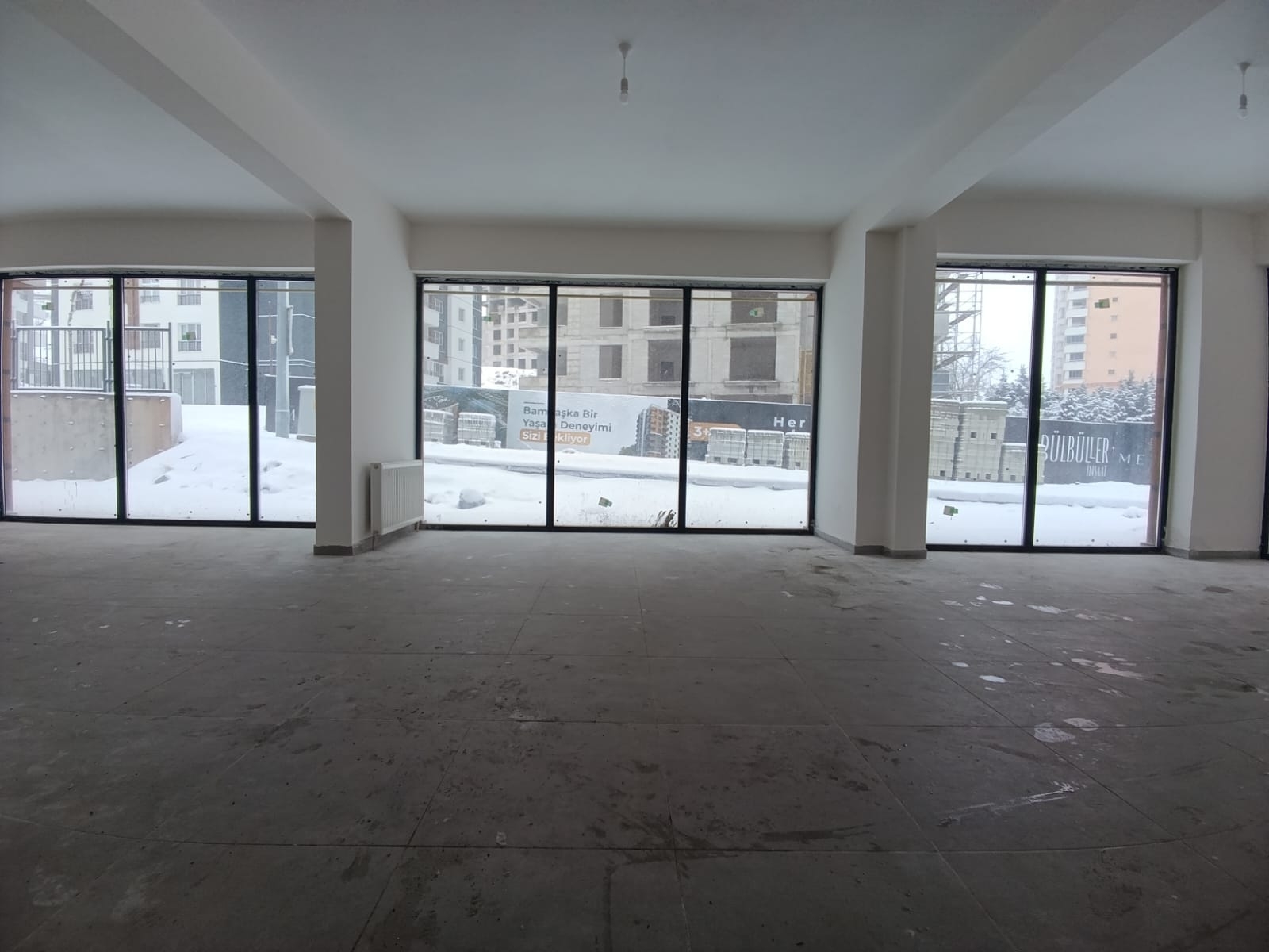 Küçük Ali Mahallesinde Kiralık Sıfır Köşe Dükkan - Resim 8
