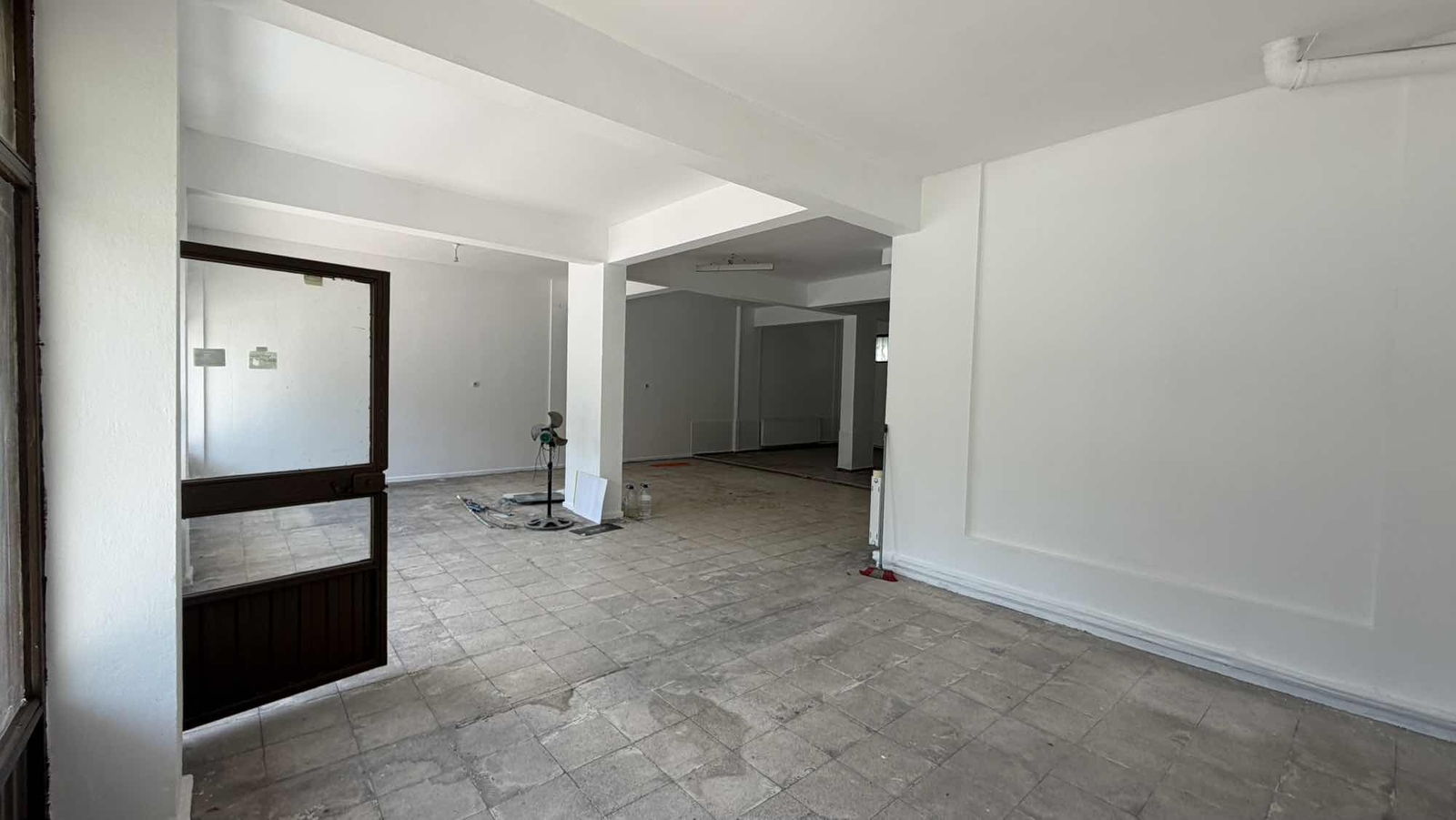 YENİ MAHALLE DE BODRUMLU GENİŞ DÜKKAN - Resim 3