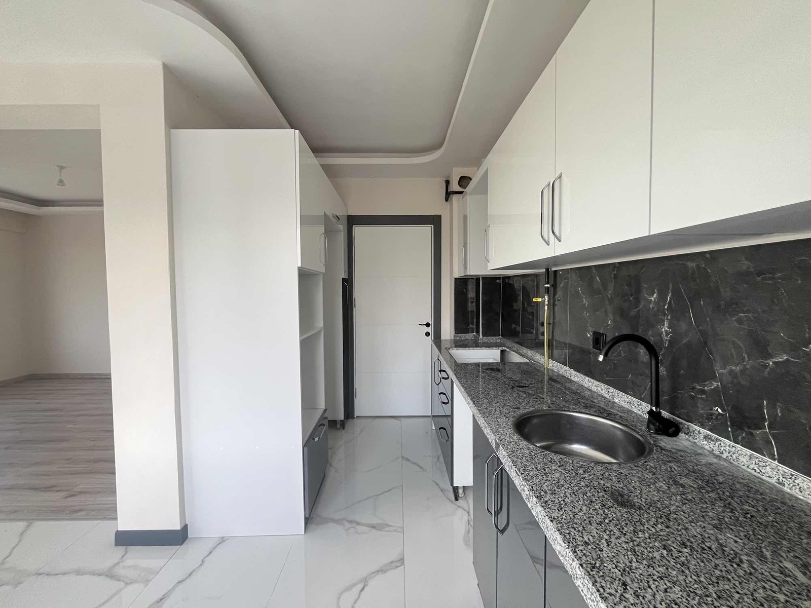 VİSTA Emlak - Erkilet Osmangazi Mah. 4+1 Giyinme Odalı Ara Kat// - Resim 24
