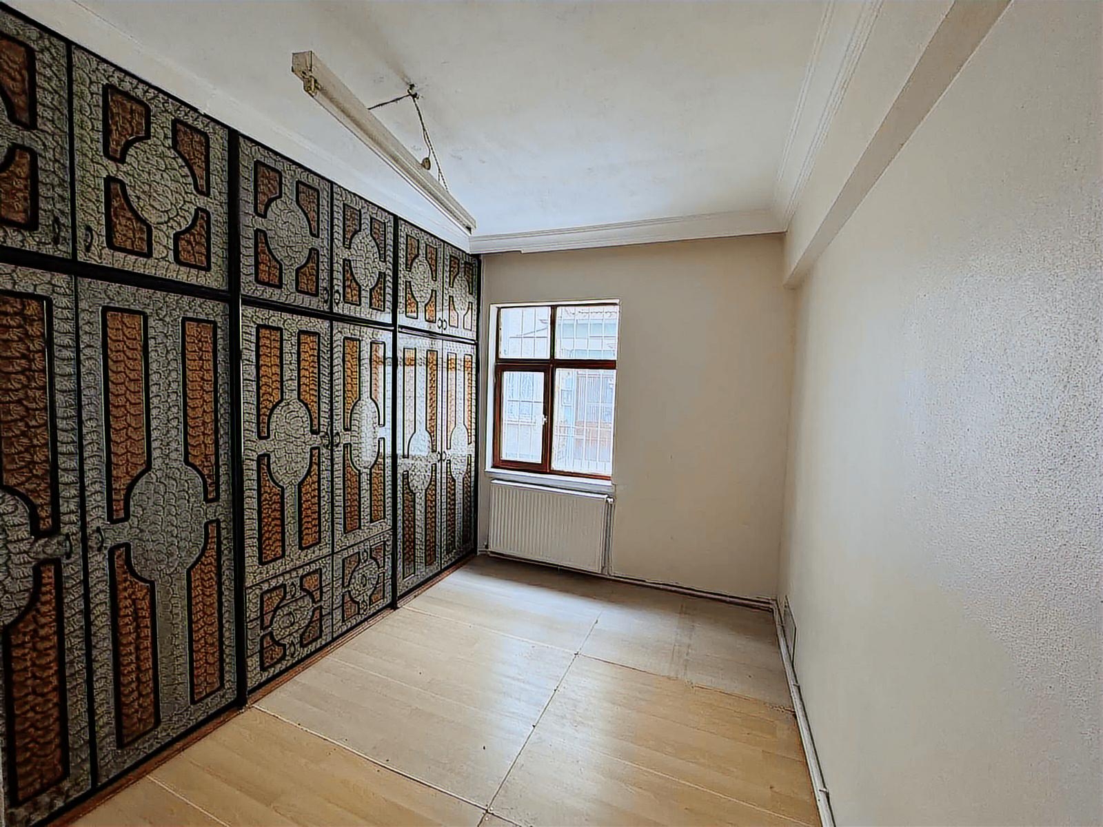 ZÜMRÜT MAH SATILIK 3+1 FIRSAT KOMBİLİ DAİRE kısa süreliğine - Resim 2