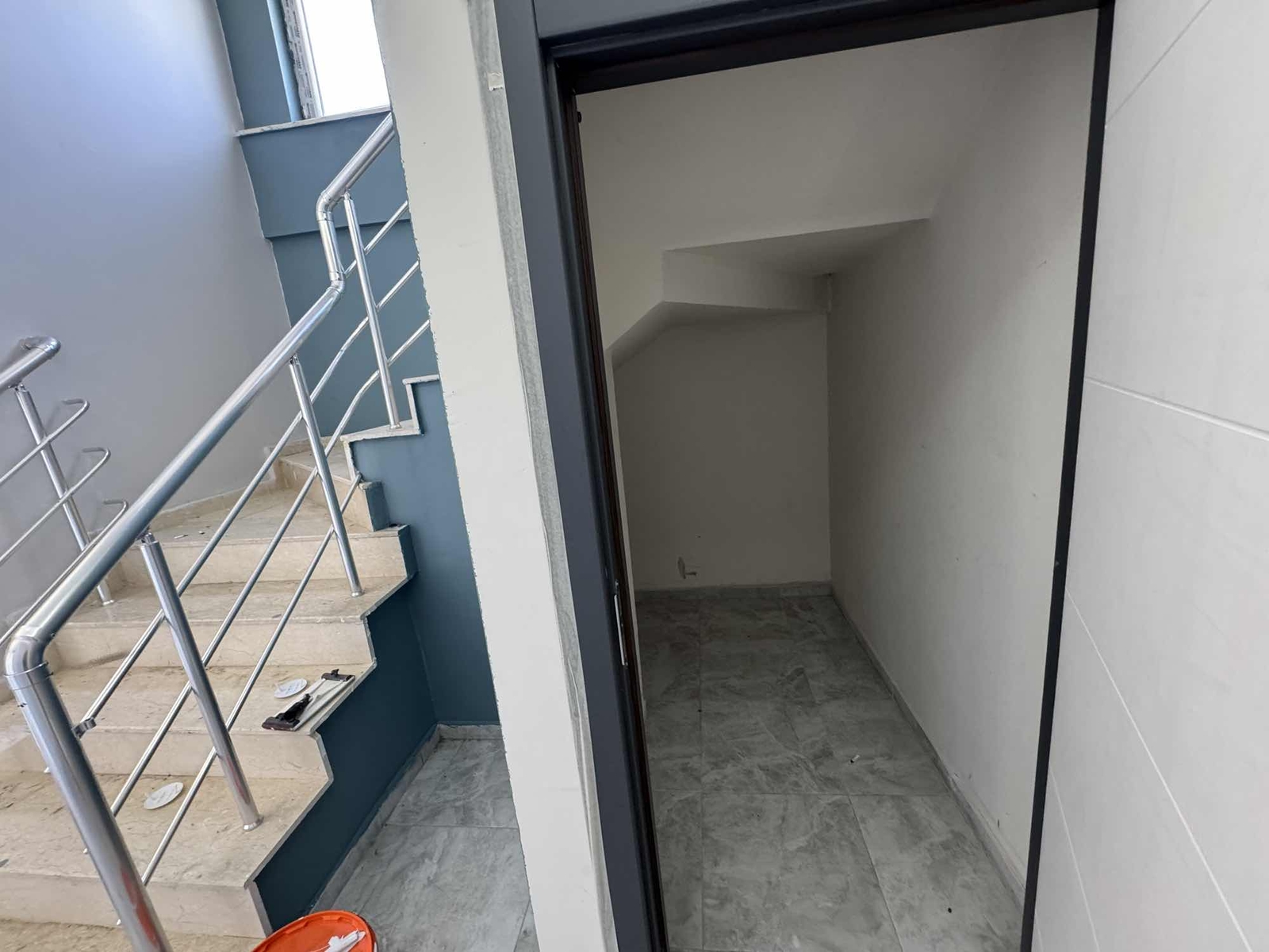 TERZİKÖY VİLLALARINDA SATILIK BAĞIMSIZ GİRİŞLİ VİLLA - Resim 4