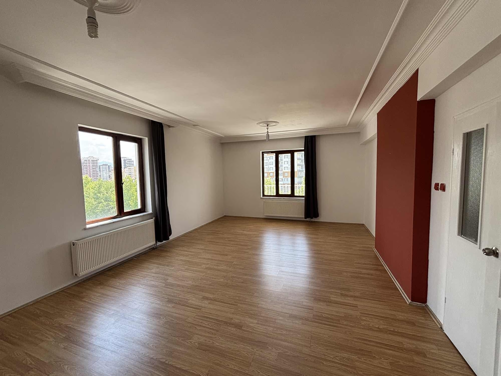 Havalimanı Yolunda 3+1 Satılık Daire - Resim 19