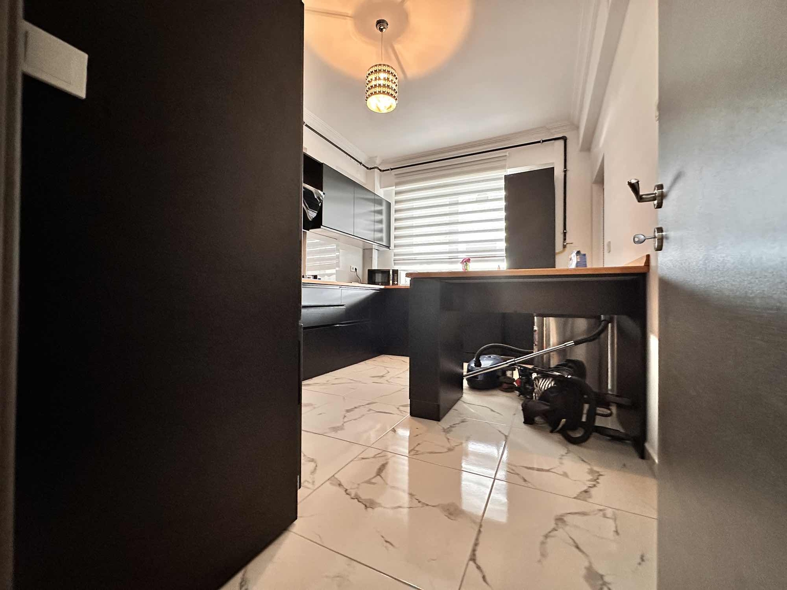 FATİH MAHALLESİNDE SIFIR LUX DAİRE 2+1 ve1+0 GENİŞ TERASLI - Resim 21