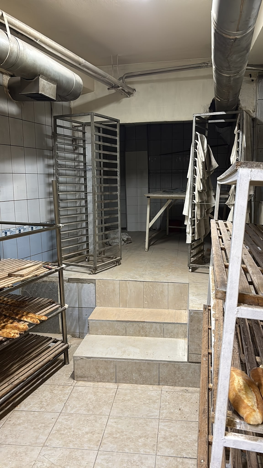 CUMHURİYET MAHALLESİNDE YÜKSEK MÜŞTERİ POTANSİYELLİ FIRIN - Resim 3