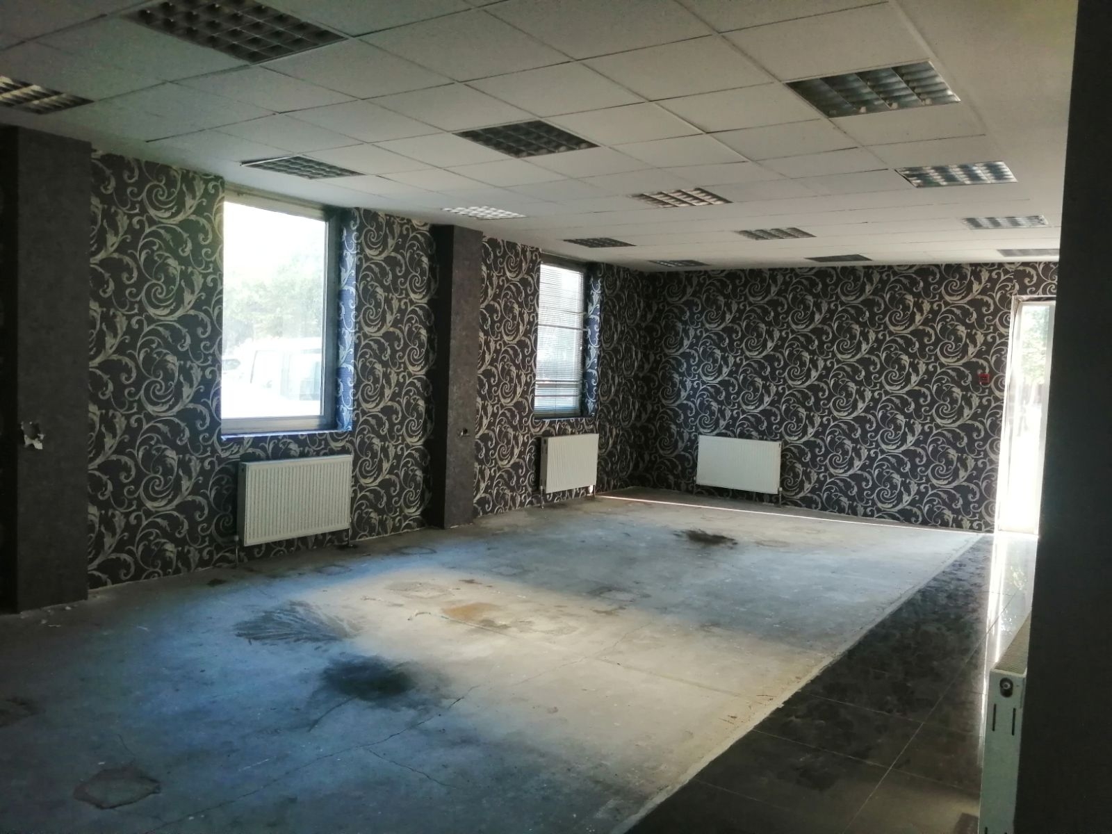 OSMAN KAVUNCU MH'DE MÜKEMMEL KONUMDA 400 M2 "KİRALIK" DÜKKAN - Resim 8