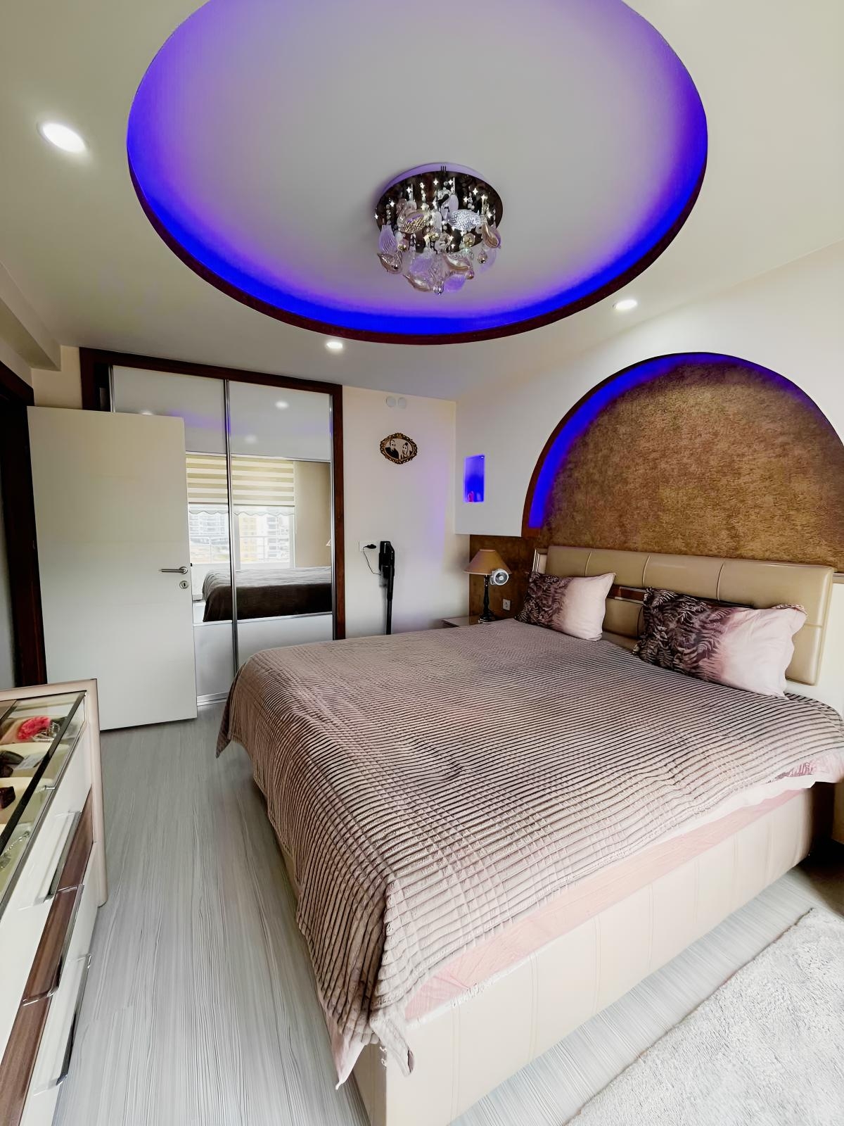 LAVANTA BAHÇESİ MANZARASI İLE ULTRA LÜX 3+1 DAİREMİZ - Resim 9